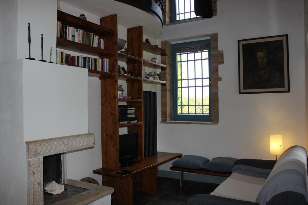 Monteriggioni Suite Номер фото
