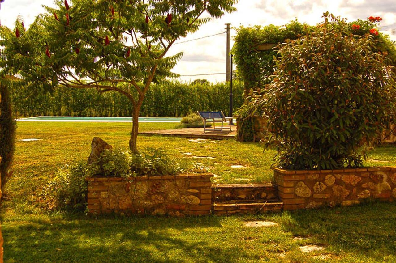 Monteriggioni Suite Экстерьер фото