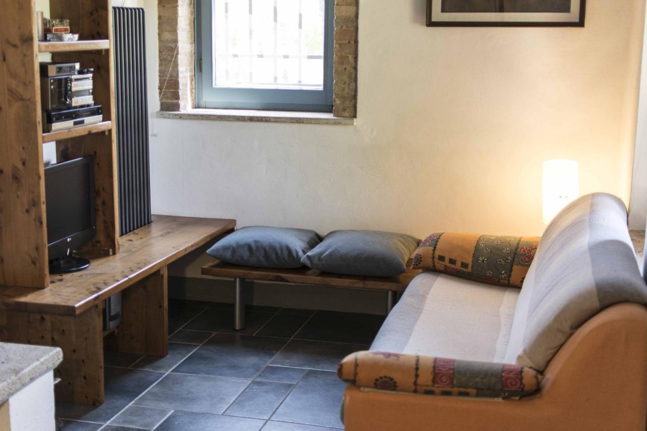 Monteriggioni Suite Экстерьер фото